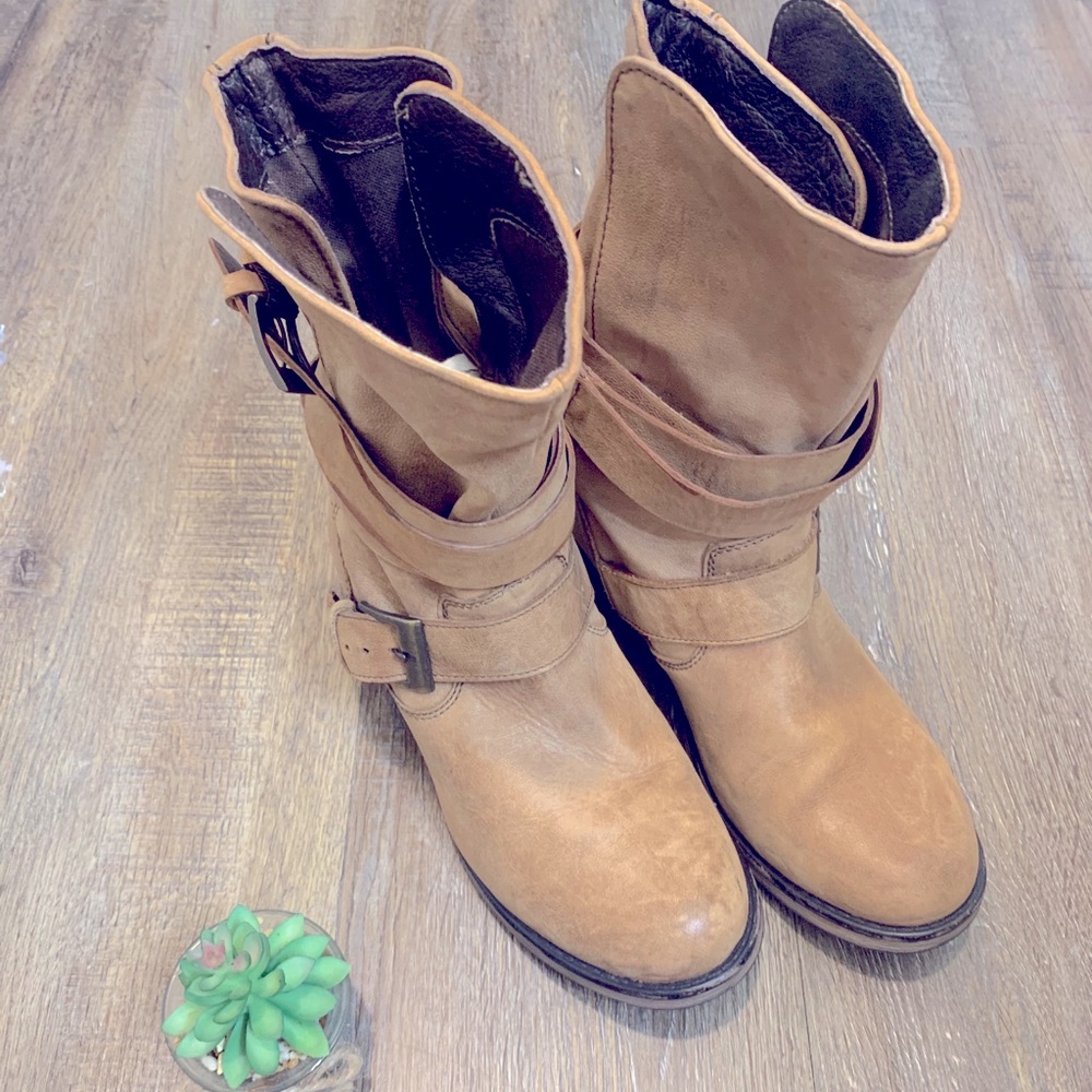 Steve Madden Mid Calf Boots
